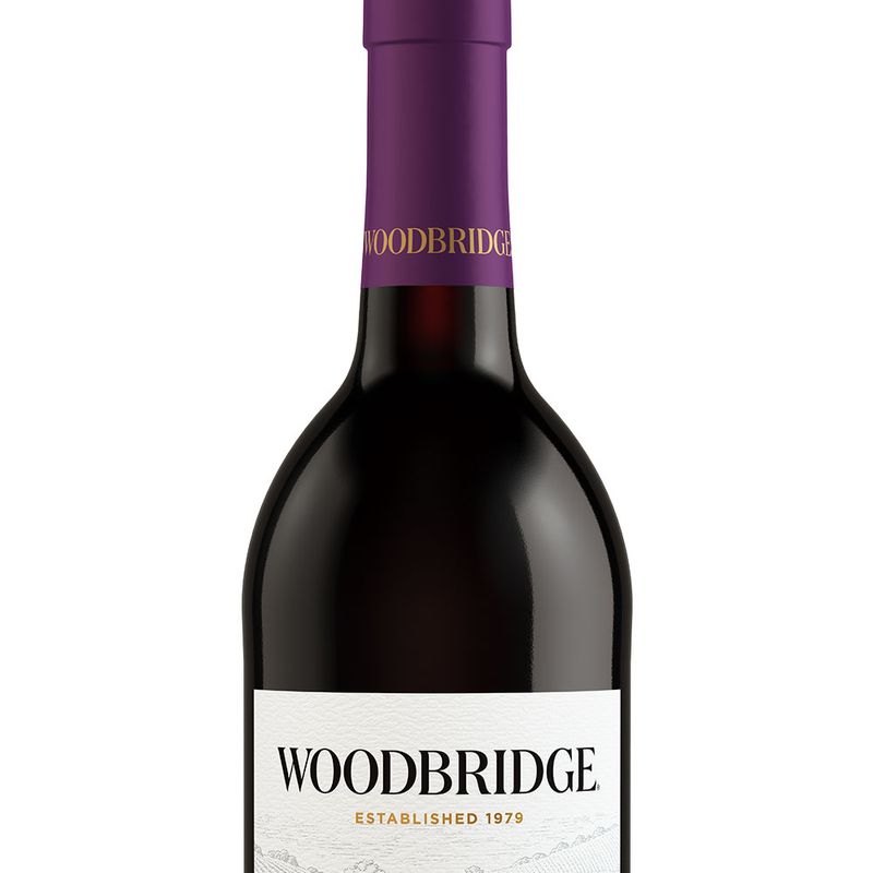 vinho-tinto-woodbridge-zinfandel-2