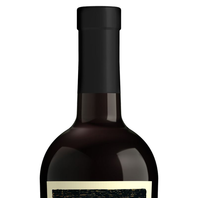 the-prisoner-red-blend-02.jpg