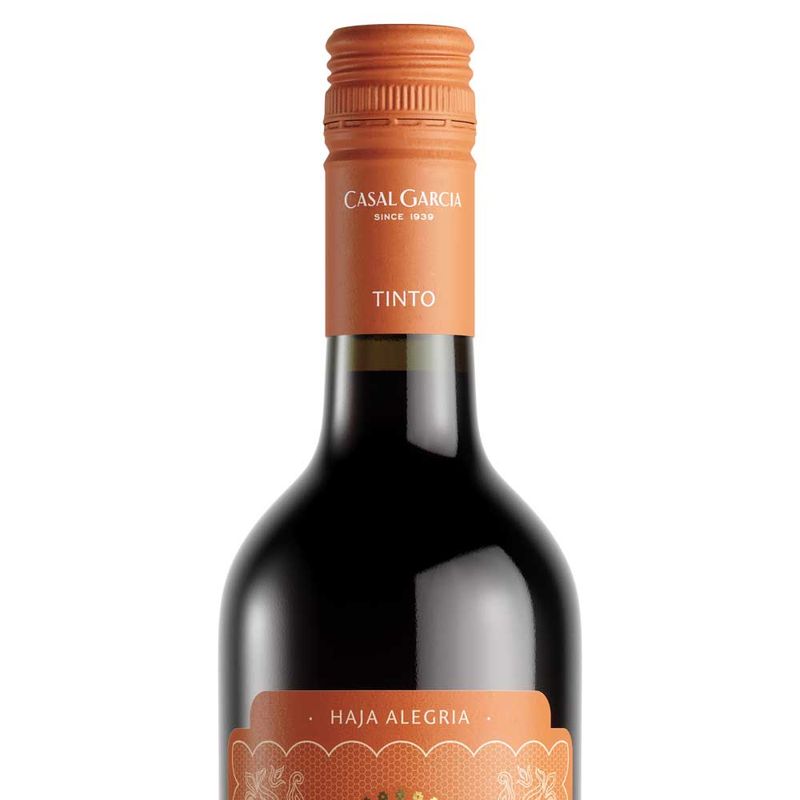 vinho-portugues-casal-garcia-tinto-2.jpg