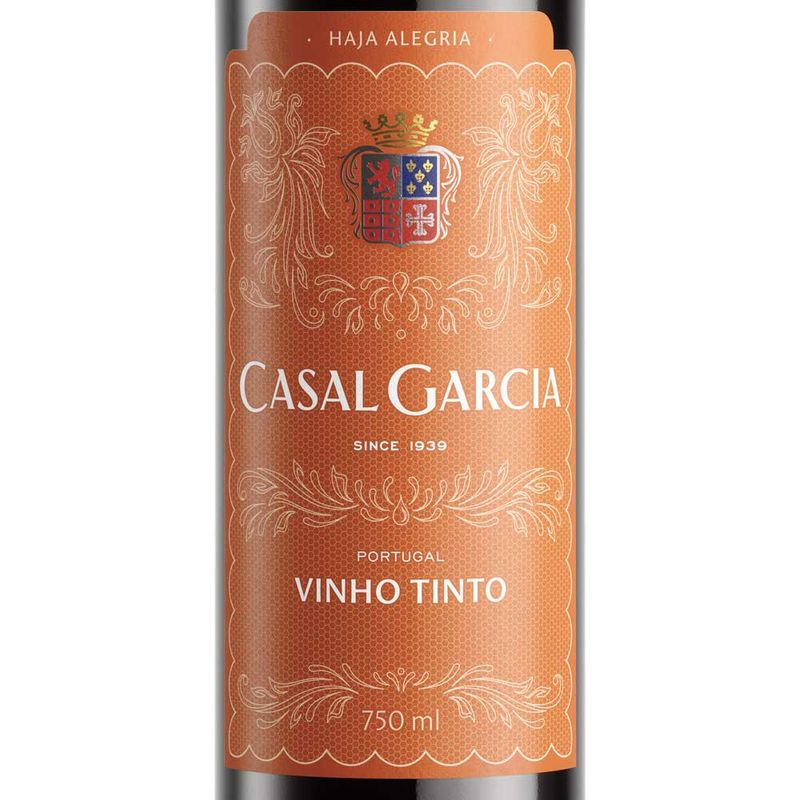 vinho-portugues-casal-garcia-tinto-3.jpg