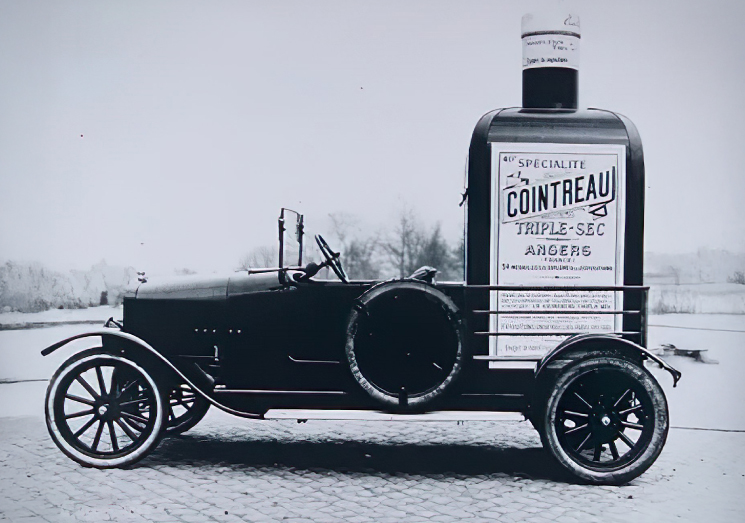 História - Cointreau